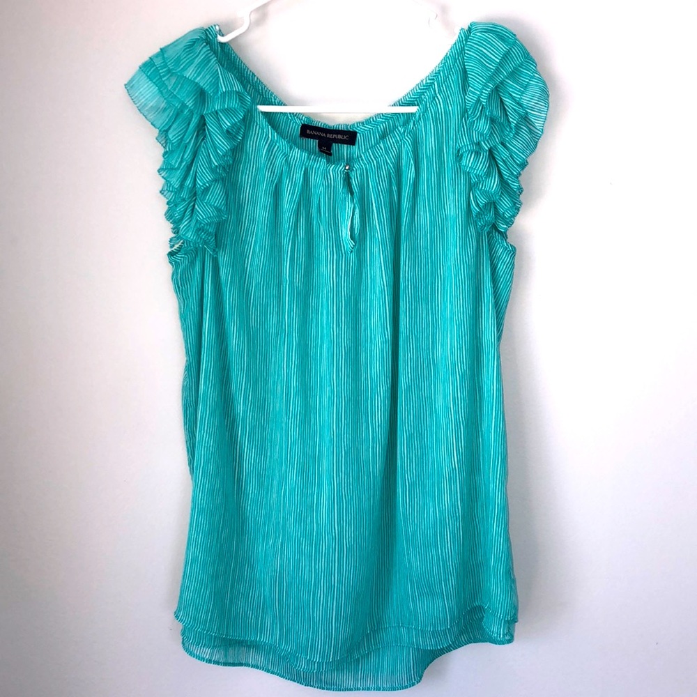 Banana Republic sleeveless blouse